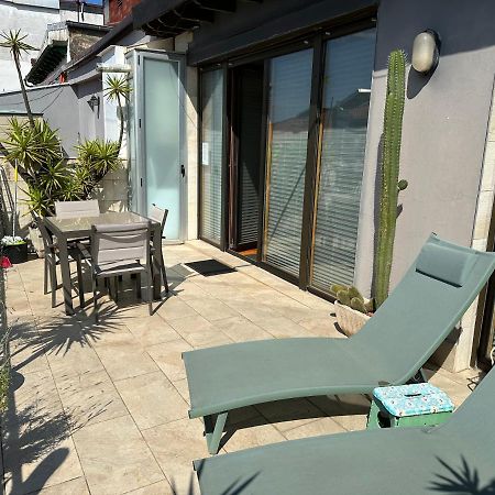 Boulevard Apartmento Сан Себастиан Екстериор снимка